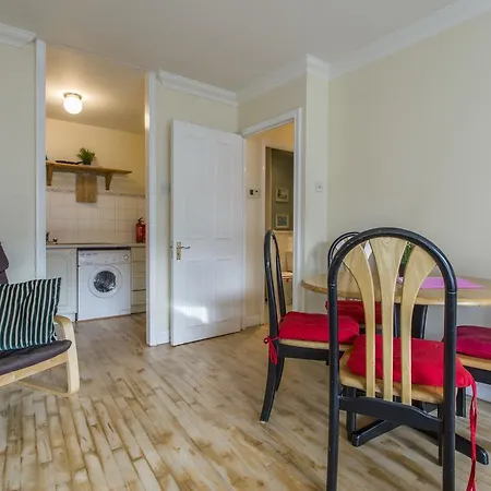Viking Harbour Self Catering Apartment *